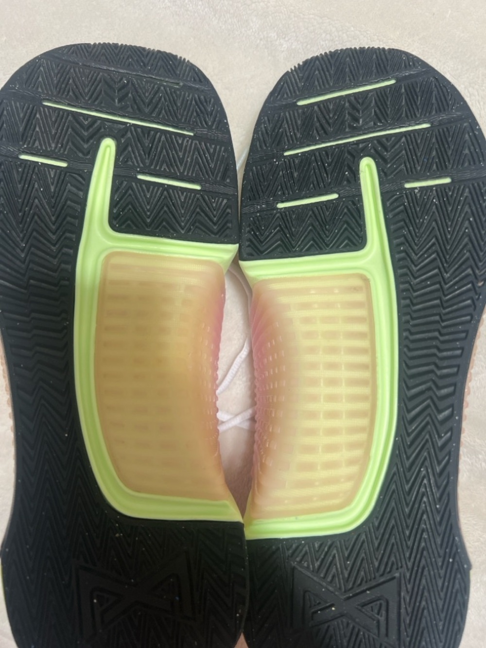Nike Metcon 9 Training Shoes White Volt HyperLift Men’s 10 Women’s 11.5 EUC - Picture 7 of 14